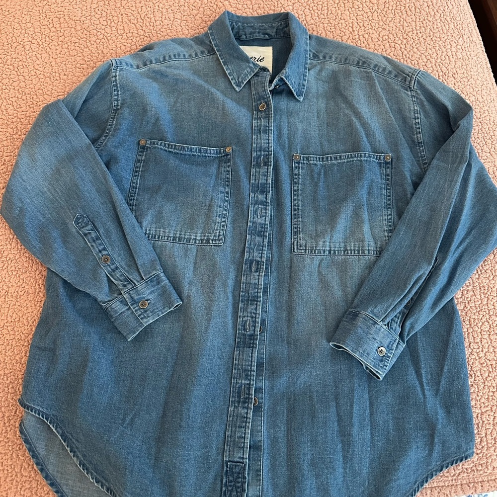 Oversized Aerie Dean Jean shirt size XSmall
